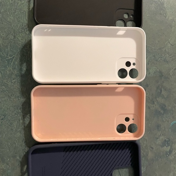 Bundle of 4 iPhone 12 mini cases - Picture 2 of 6